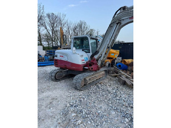 Lintekskavaator TAKEUCHI
