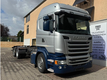 Kabiinišassiiga veoauto SCANIA R 450
