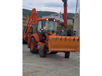 Ekskavaator-laadur KOBELCO