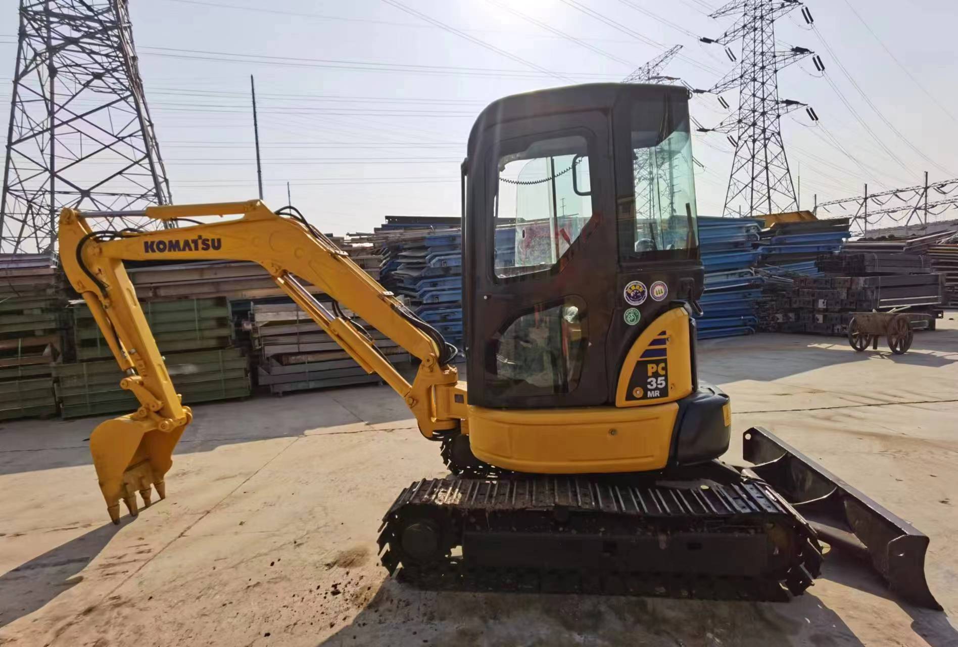Miniekskavaator KOMATSU PC35: pilt 3