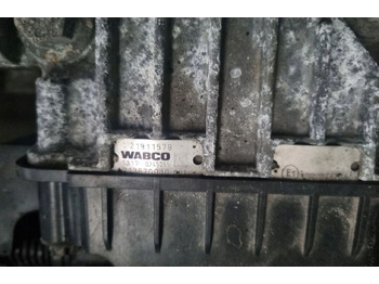 Mootori juhtimisseade - Veoauto Volvo ELEKTRONIKA WYBIERAKA SKRZYNI "F" Z RETARDEREM FH 4 5 RENAULT GA   Volvo SKRZYNI "F" Z RETARDEREM VOLVO FH 4 5 RENAULT GAMA T: pilt 3