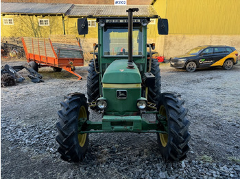 Traktor 1981 John Deere 1140 Synchron with front loader: pilt 2