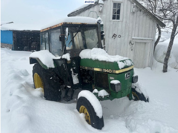 Traktor 1982 John Deere 1140 tractor: pilt 2