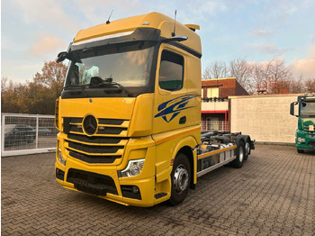 Konkstõstukiga veoauto MERCEDES-BENZ Actros 2545