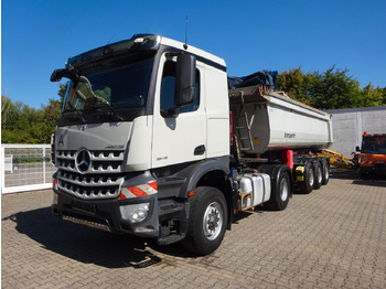 Sadulveok MERCEDES-BENZ Arocs 1845