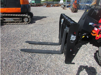 Uus Teleskooplaadur Faresin 6.26 Classic 52 (Zeppelin ZT6.26, JCB 525-60): pilt 3 Uus Teleskooplaadur Faresin 6.26 Classic 52 (Zeppelin ZT6.26, JCB 525-60): pilt 3