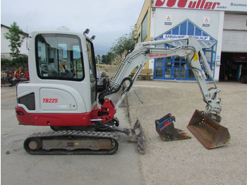 Miniekskavaator TAKEUCHI