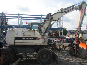 Ratastel ekskavaator TEREX