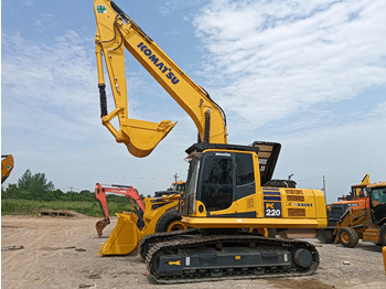 Lintekskavaator KOMATSU PC200-8