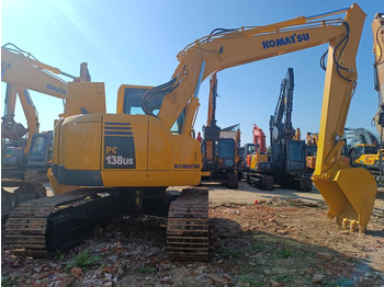 Lintekskavaator KOMATSU PC138