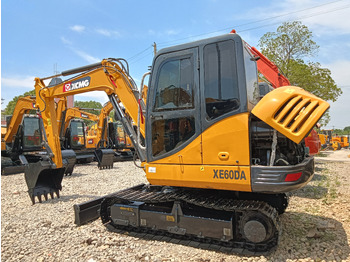 Lintekskavaator XCMG XE60DA