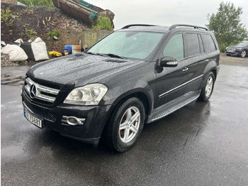 Auto MERCEDES-BENZ