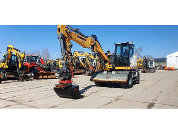Ratastel ekskavaator LIEBHERR A 912