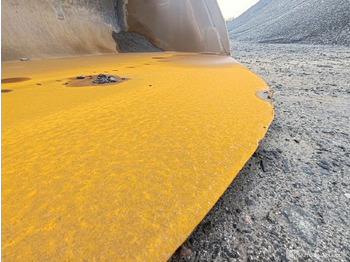 Rataslaadur Komatsu WA380-3H pyöräkuormaaja, 1995, Alajärvi: pilt 5 Rataslaadur Komatsu WA380-3H pyöräkuormaaja, 1995, Alajärvi: pilt 5