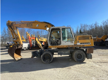 Ratastel ekskavaator LIEBHERR A 914
