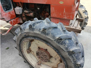 Traktor Renault 781-4: pilt 4