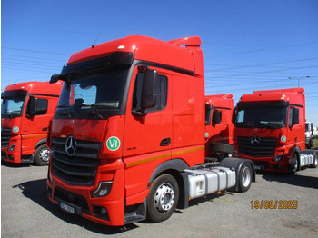 Sadulveok MERCEDES-BENZ Actros 1845