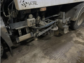 Tänavapühkimismasin Mercedes Atego 1524: pilt 4