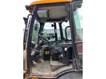 Rataslaadur JCB TM220