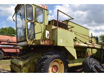Kombain CLAAS Dominator