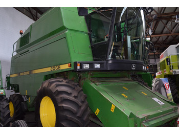 John Deere 2066 liising John Deere 2066: pilt 2