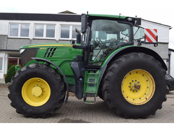 Traktor John Deere 6215 R: pilt 2