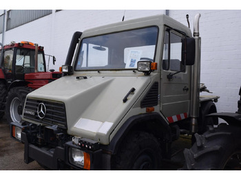 Traktor MERCEDES-BENZ