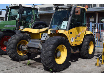 Teleskooplaadur NEW HOLLAND