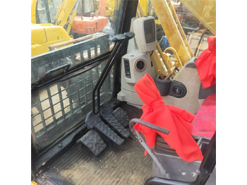 Külgepaigaldatav ekskavaator CATERPILLAR 320C