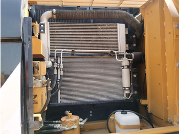 Lintekskavaator CATERPILLAR 320D