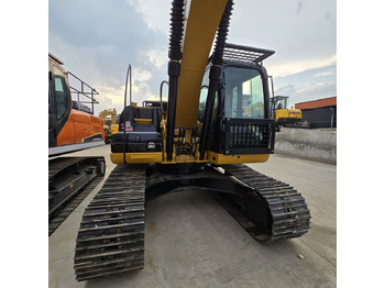 Lintekskavaator CATERPILLAR 320DL