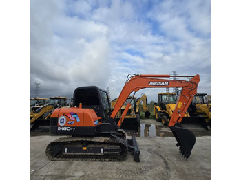 Miniekskavaator DOOSAN DH60-7