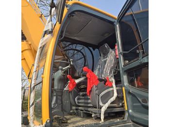 Ratastel ekskavaator Hyundai R210W-9: pilt 3