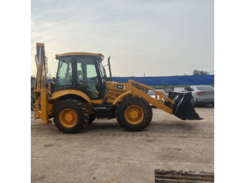 Ekskavaator-laadur JCB 4CX