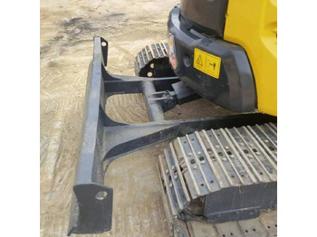 Miniekskavaator Komatsu PC50MR: pilt 4