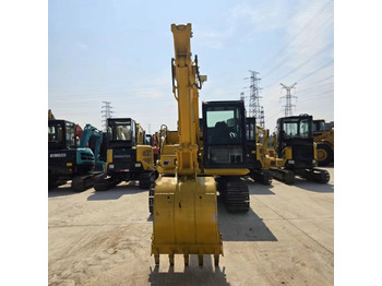 Lintekskavaator KOMATSU PC70-8