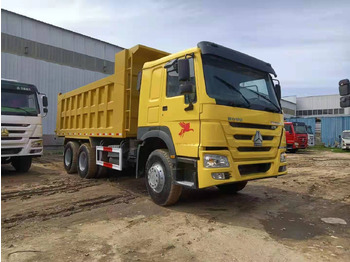 Kallurauto SINOTRUK HOWO