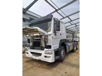 Sadulveok SINOTRUK HOWO
