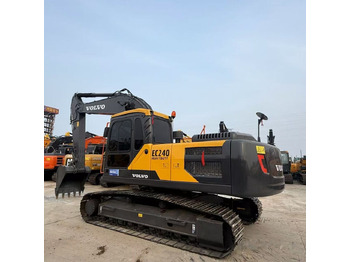 Lintekskavaator VOLVO EC240