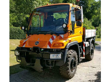 Kommunaal-/ Erisõiduk UNIMOG