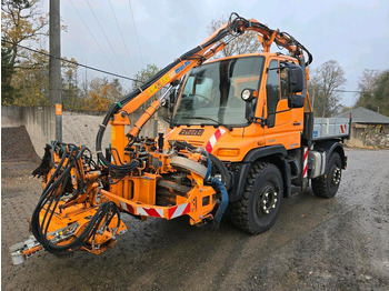 Kommunaal-/ Erisõiduk UNIMOG U400