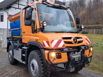Lumekoristusmasina UNIMOG