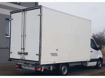 Mercedes-Benz Sprinter CHŁODNIA 8EP IZOTERMA AGREGAT ZANOTTI 4,12x2,15x2,30 KLIMA 314CDI liising Mercedes-Benz Sprinter CHŁODNIA 8EP IZOTERMA AGREGAT ZANOTTI 4,12x2,15x2,30 KLIMA 314CDI: pilt 4
