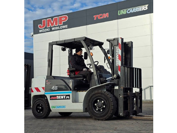 Diiseltõstuk UNICARRIERS