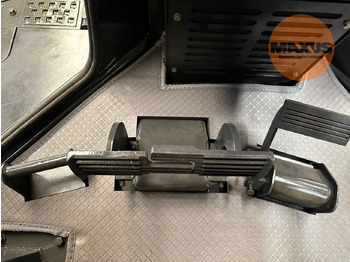 Buldooser MAXUS buldożer cummins 350hp ROPS cabie: pilt 2