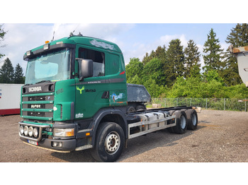 Kabiinišassiiga veoauto SCANIA R124