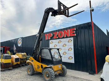 Teleskooplaadur JCB