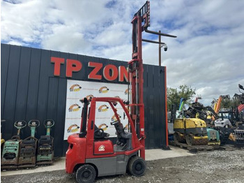 Diiseltõstuk NISSAN