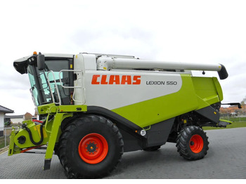 Kombain CLAAS Lexion