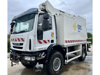 Veoautolt tõusev platvorm IVECO EuroCargo 150E